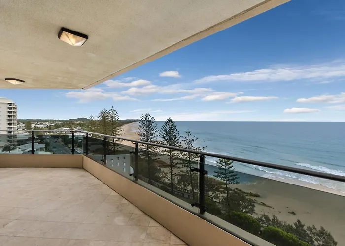 Clubb Coolum Beach Resort Sunshine Coast