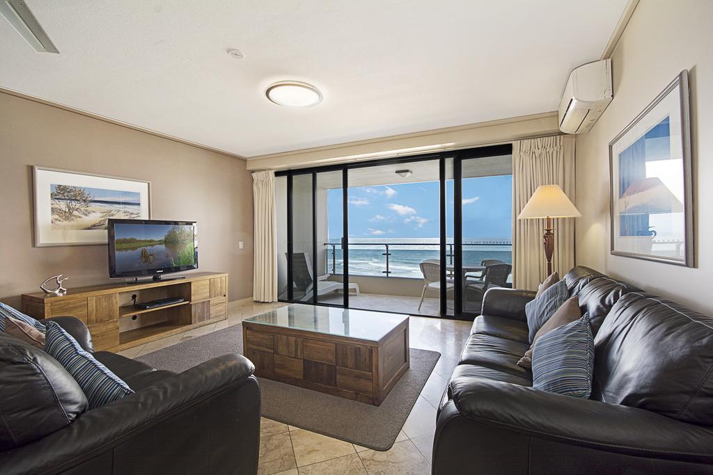 Clubb Coolum Sunshine Coast